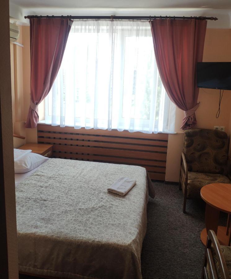 Druzhba Service Hotel Kiev Eksteriør bilde